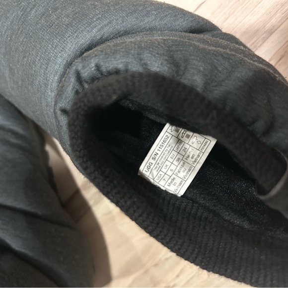 Uggs jersey boots size 7 - Picture 4 of 10